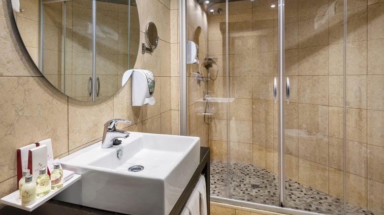 <b>Salles Hotel Aeroport Girona Room</b>. Images powered by <a href="https://www.leonardoworldwide.com/" title="Leonardo Worldwide" target="_blank">Leonardo</a>.