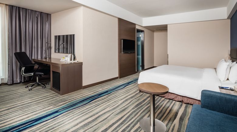 <b>Holiday Inn Express North Station Suite</b>. Images powered by <a href="https://www.leonardoworldwide.com/" title="Leonardo Worldwide" target="_blank">Leonardo</a>.
