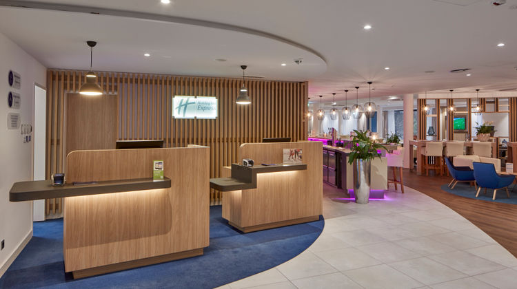 Holiday Inn Express Merzig Lobby