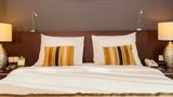 Flora Park Deluxe Hotel Apartments Room