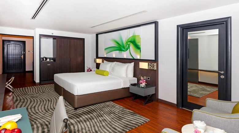 <b>Flora Grand Hotel Suite</b>. Images powered by <a href="https://www.leonardoworldwide.com/" title="Leonardo Worldwide" target="_blank">Leonardo</a>.