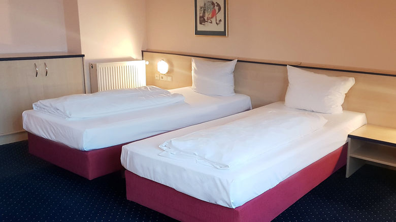 <b>City Hotel Hoyerswerda Room</b>. Images powered by <a href="https://www.leonardoworldwide.com/" title="Leonardo Worldwide" target="_blank">Leonardo</a>.