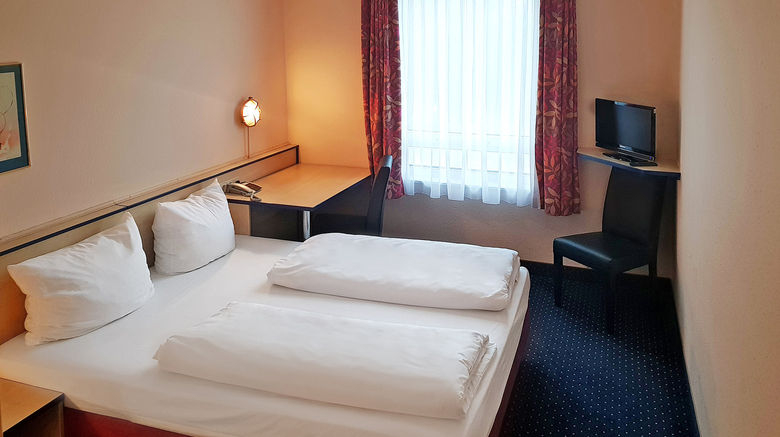<b>City Hotel Hoyerswerda Room</b>. Images powered by <a href="https://www.leonardoworldwide.com/" title="Leonardo Worldwide" target="_blank">Leonardo</a>.