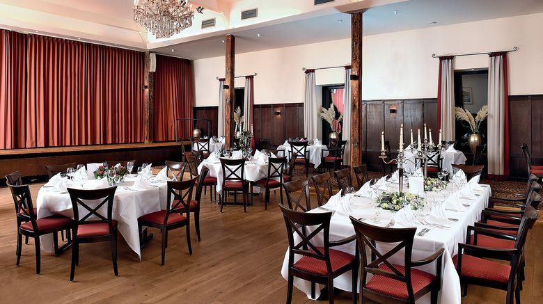 <b>Dormero Hotel Dusseldorf Restaurant</b>. Images powered by <a href="https://www.leonardoworldwide.com/" title="Leonardo Worldwide" target="_blank">Leonardo</a>.