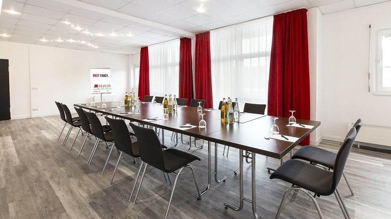 <b>DORMERO Hotel Hannover Airport Meeting</b>. Images powered by <a href="https://www.leonardoworldwide.com/" title="Leonardo Worldwide" target="_blank">Leonardo</a>.