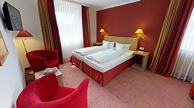 <b>Hotel Goldene Traube Room</b>. Images powered by <a href="https://www.leonardoworldwide.com/" title="Leonardo Worldwide" target="_blank">Leonardo</a>.