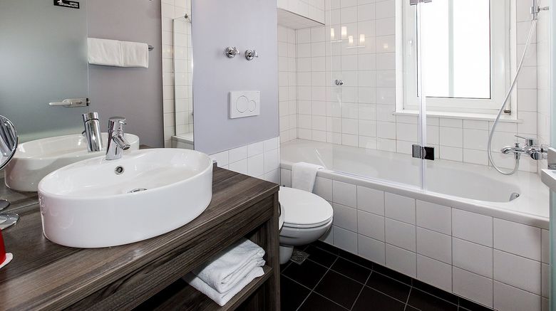 <b>DORMERO Hotel Munich-Kirchheim Messe Room</b>. Images powered by <a href="https://www.leonardoworldwide.com/" title="Leonardo Worldwide" target="_blank">Leonardo</a>.