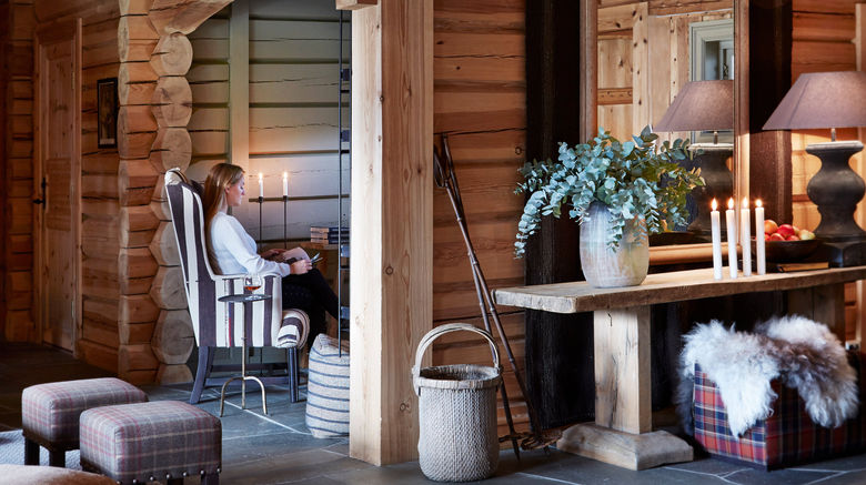 <b>Storfjord Hotel Lobby</b>. Images powered by <a href="https://www.leonardoworldwide.com/" title="Leonardo Worldwide" target="_blank">Leonardo</a>.