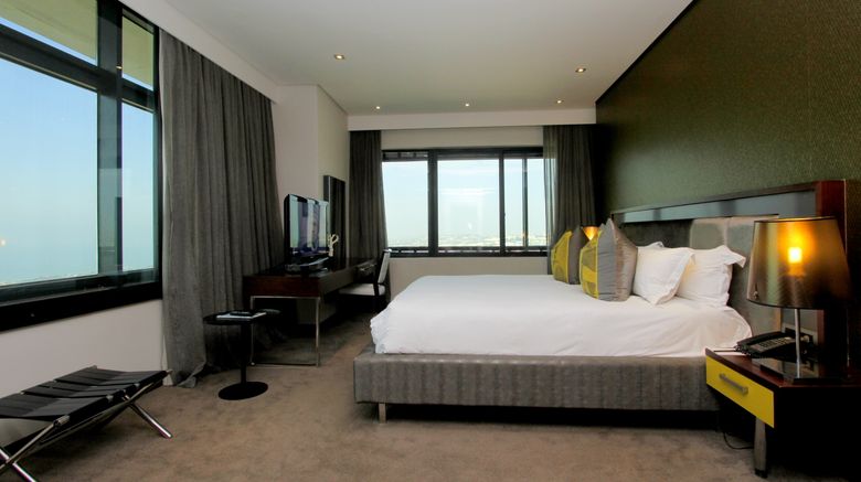 <b>Coastlands Umhlanga Hotel Suite</b>. Images powered by <a href="https://www.leonardoworldwide.com/" title="Leonardo Worldwide" target="_blank">Leonardo</a>.