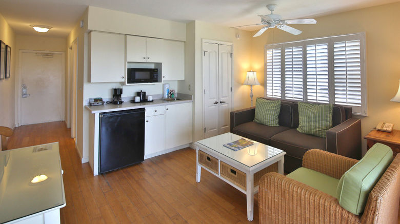 <b>Sanibel Inn Suite</b>. Images powered by <a href="https://www.leonardoworldwide.com/" title="Leonardo Worldwide" target="_blank">Leonardo</a>.