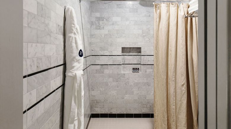 <b>Palihotel Westwood Village Room</b>. Images powered by <a href="https://www.leonardoworldwide.com/" title="Leonardo Worldwide" target="_blank">Leonardo</a>.