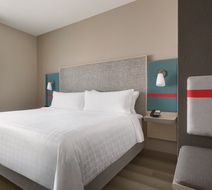avid hotel Austin-Round Rock South Room
