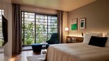 <b>Sir Victor Room</b>. Images powered by <a href="https://www.leonardoworldwide.com/" title="Leonardo Worldwide" target="_blank">Leonardo</a>.