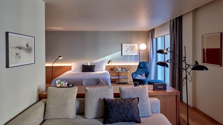 Sir Victor Suite