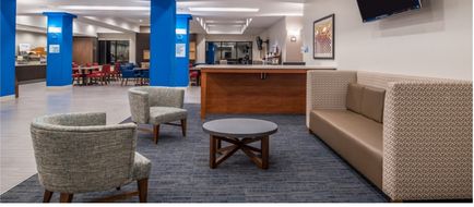 Holiday Inn Express & Suites La Place Lobby