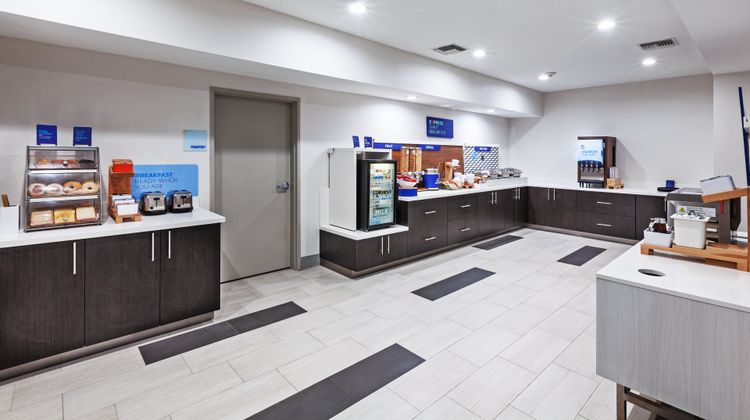 Holiday Inn Express & Suites-Port Lavaca Restaurant