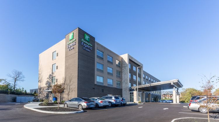 Holiday Inn Express & Stes Florence-Arpt Exterior