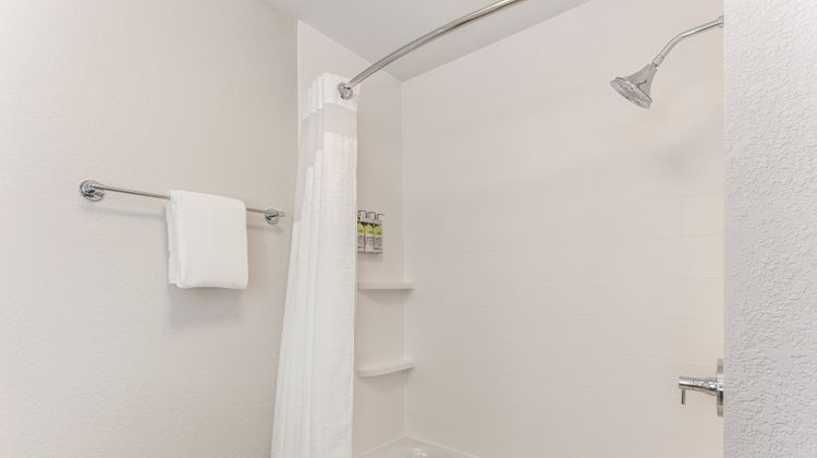 Holiday Inn Express & Stes Florence-Arpt Room
