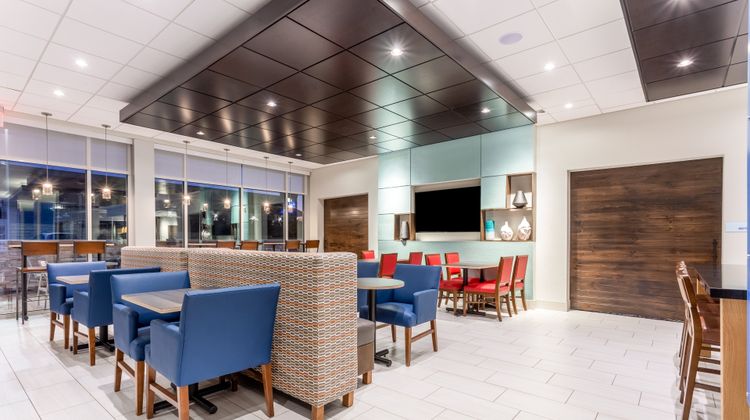 Holiday Inn Express & Stes Florence-Arpt Restaurant