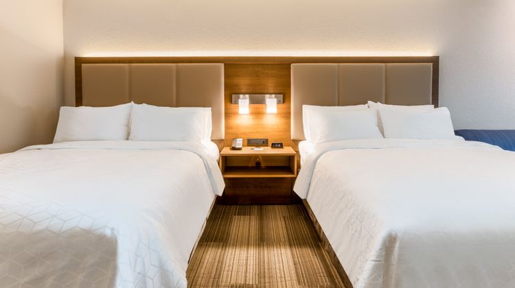 Holiday Inn Express & Stes Florence-Arpt Suite