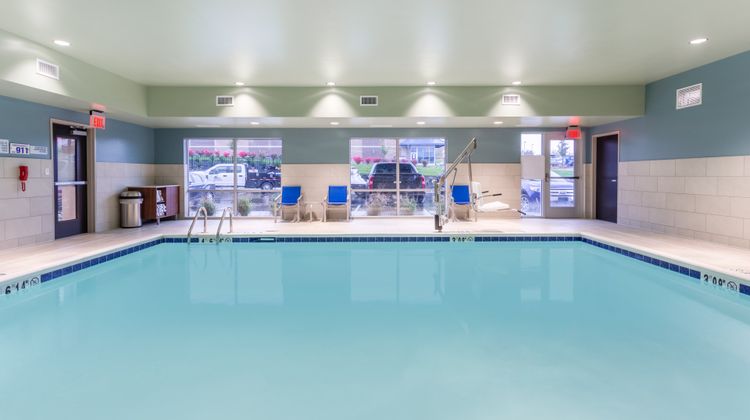 Holiday Inn Express & Stes Florence-Arpt Pool