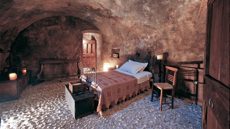 <b>Sextantio Santo Stefano Room</b>. Images powered by <a href="https://www.leonardoworldwide.com/" title="Leonardo Worldwide" target="_blank">Leonardo</a>.
