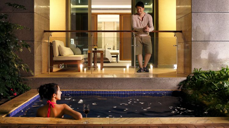 Intercontinental Kunming Room