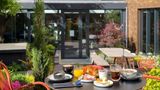 Tribe Paris Batignolles Exterior