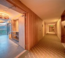 Holiday Inn Jilin Beidahu Lobby
