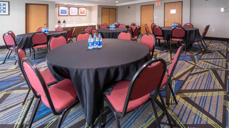 Holiday Inn Express Rochelle Meeting