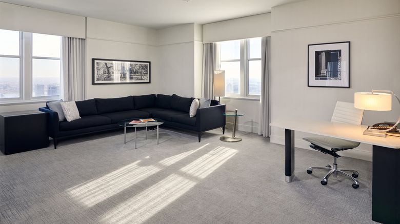 <b>Loews Philadelphia Hotel Suite</b>. Images powered by <a href="https://www.leonardoworldwide.com/" title="Leonardo Worldwide" target="_blank">Leonardo</a>.