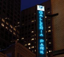 Galleria Park Hotel Exterior