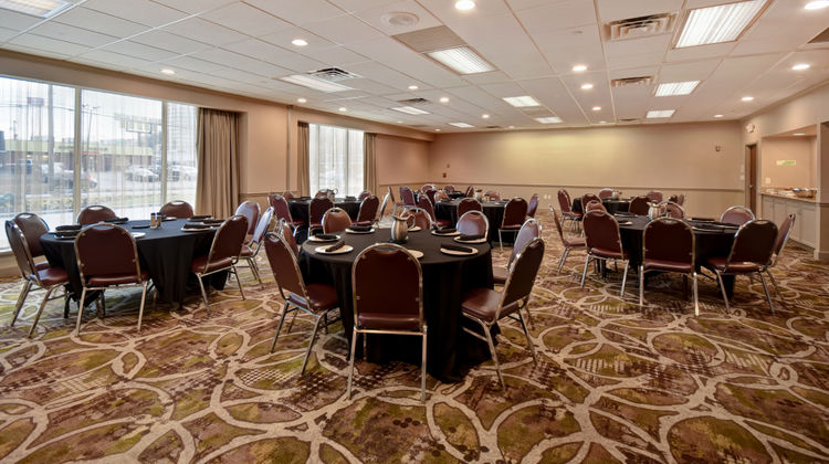 Holiday Inn Cincinnati-Riverfront Meeting