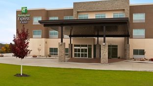 Holiday Inn Express & Suites Beaver Dam