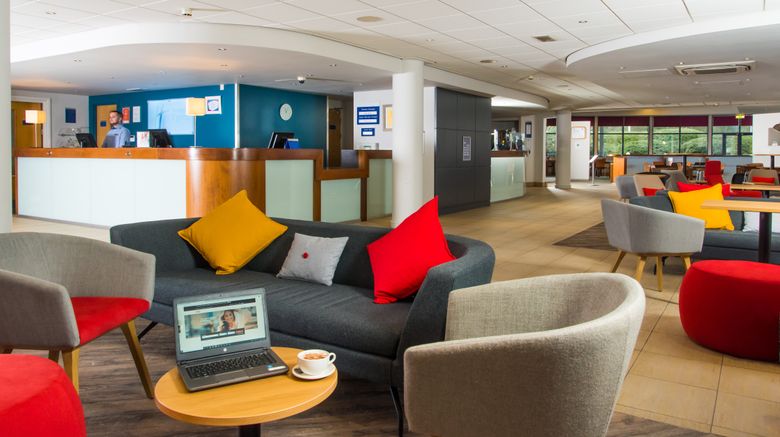 <b>Holiday Inn Express Lobby</b>. Images powered by <a href="https://www.leonardoworldwide.com/" title="Leonardo Worldwide" target="_blank">Leonardo</a>.