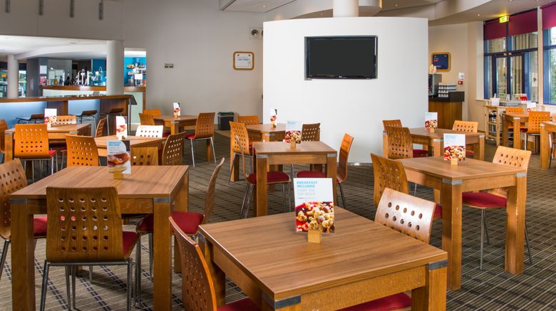 <b>Holiday Inn Express Restaurant</b>. Images powered by <a href="https://www.leonardoworldwide.com/" title="Leonardo Worldwide" target="_blank">Leonardo</a>.