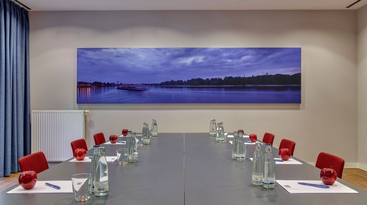 Holiday Inn Express Frankfurt Messe Meeting