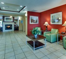 Holiday Inn Express & Suites Lancaster Lobby