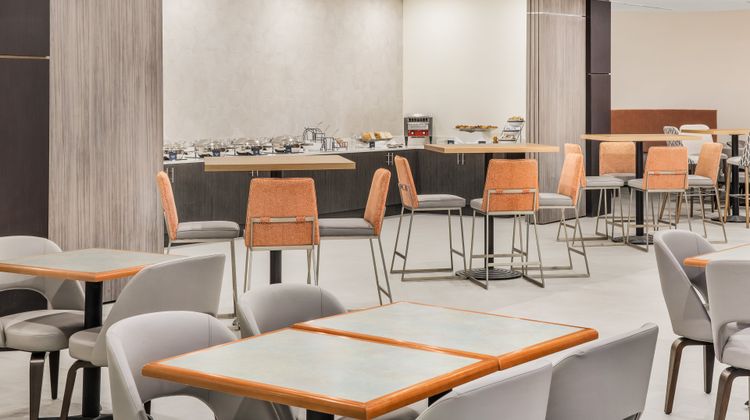 Crowne Plaza Orlando-Lake Buena Vista Restaurant