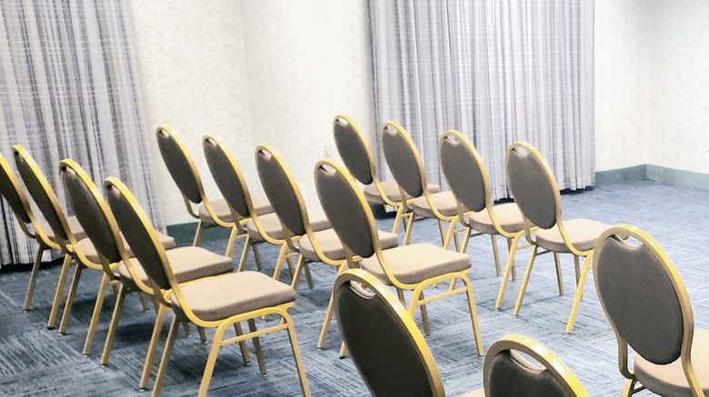 <b>Holiday Inn Express Hotel & Suites Meeting</b>. Images powered by <a href="https://www.leonardoworldwide.com/" title="Leonardo Worldwide" target="_blank">Leonardo</a>.