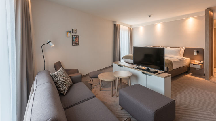 Holiday Inn Berliner Tor Room