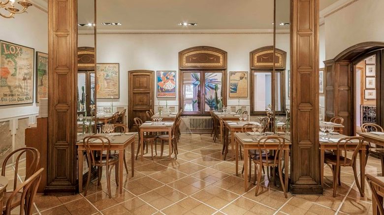 <b>Hotel Astoria Restaurant</b>. Images powered by <a href="https://www.leonardoworldwide.com/" title="Leonardo Worldwide" target="_blank">Leonardo</a>.