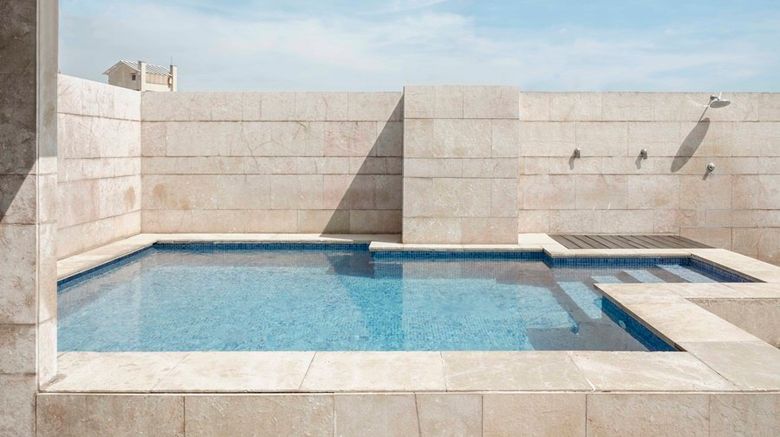 <b>Hotel Astoria Pool</b>. Images powered by <a href="https://www.leonardoworldwide.com/" title="Leonardo Worldwide" target="_blank">Leonardo</a>.