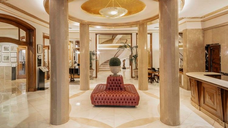 Hotel Astoria Lobby
