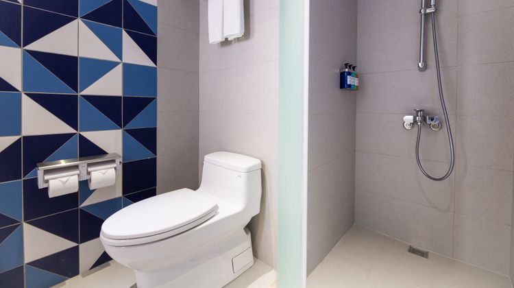 Holiday Inn Express Taichung Fengchia Room