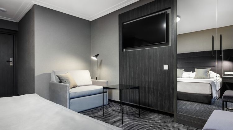Logos Hotel Room
