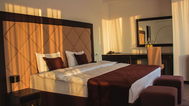 <b>Bernardazzi Grand Hotel Room</b>. Images powered by <a href="https://www.leonardoworldwide.com/" title="Leonardo Worldwide" target="_blank">Leonardo</a>.