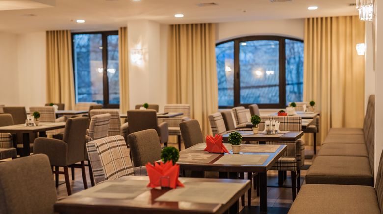 <b>Bernardazzi Grand Hotel Restaurant</b>. Images powered by <a href="https://www.leonardoworldwide.com/" title="Leonardo Worldwide" target="_blank">Leonardo</a>.
