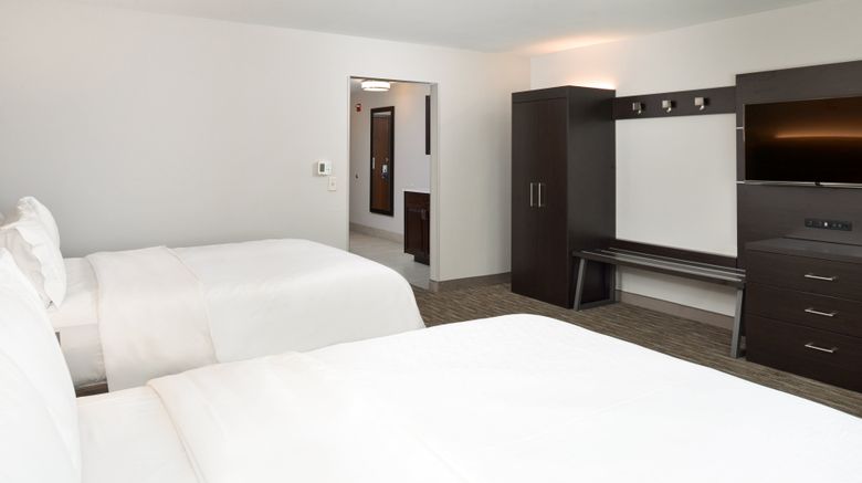 <b>Holiday Inn Hotel & Suites Pueblo North Suite</b>. Images powered by <a href="https://www.leonardoworldwide.com/" title="Leonardo Worldwide" target="_blank">Leonardo</a>.