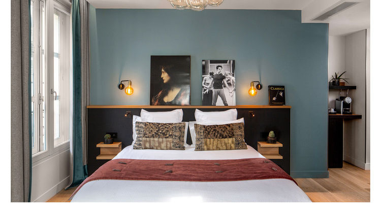 Lyric Opera Hotel Paris Suite